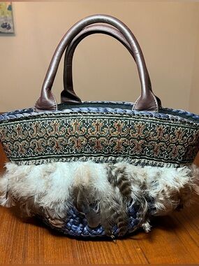 Treasure Topkapi Feather Trim Boho Straw Handbag Small Raffia Style Bag